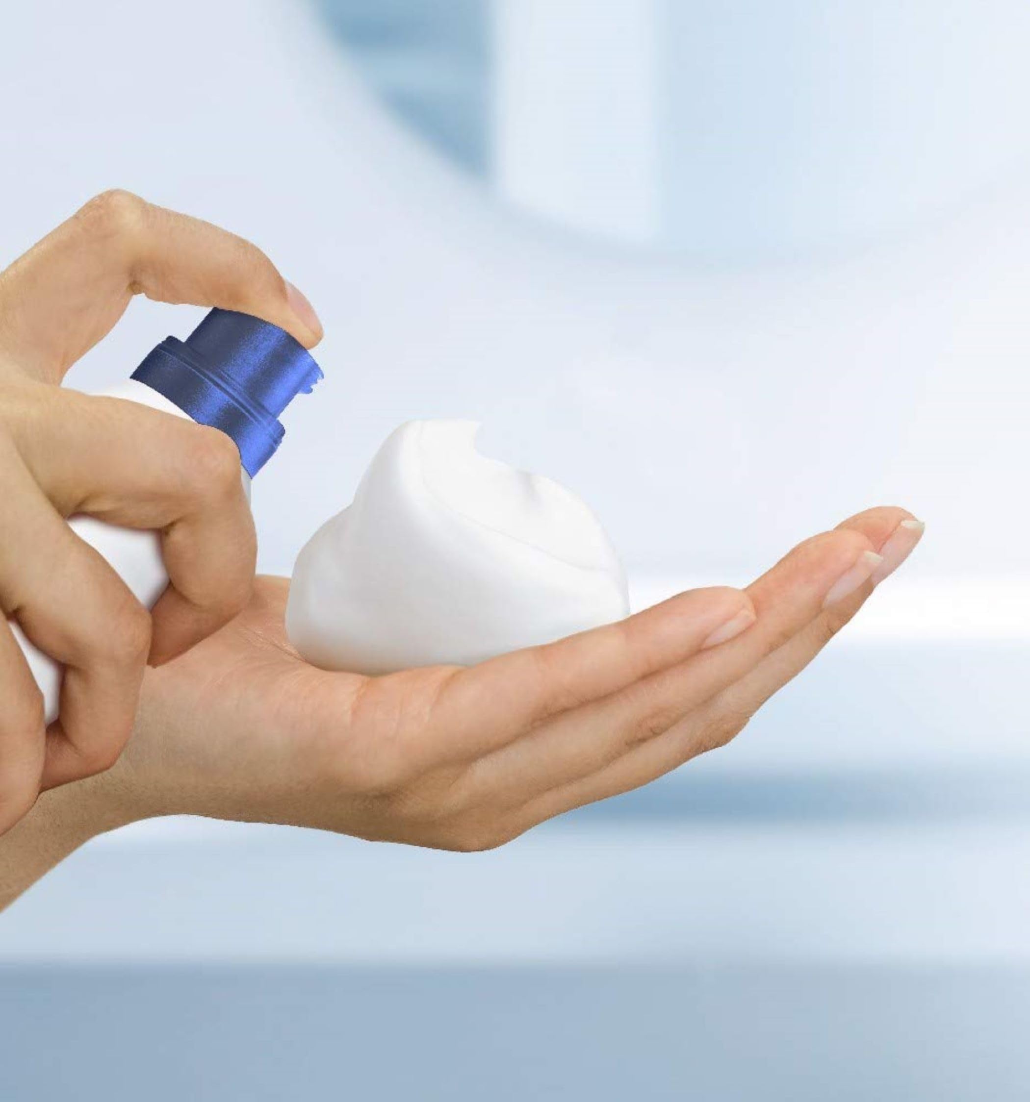 dove-mousse-doccia-olio-di-cotone-bagnodoccia-schiuma-nutriente-senza-solfati-sl image 4